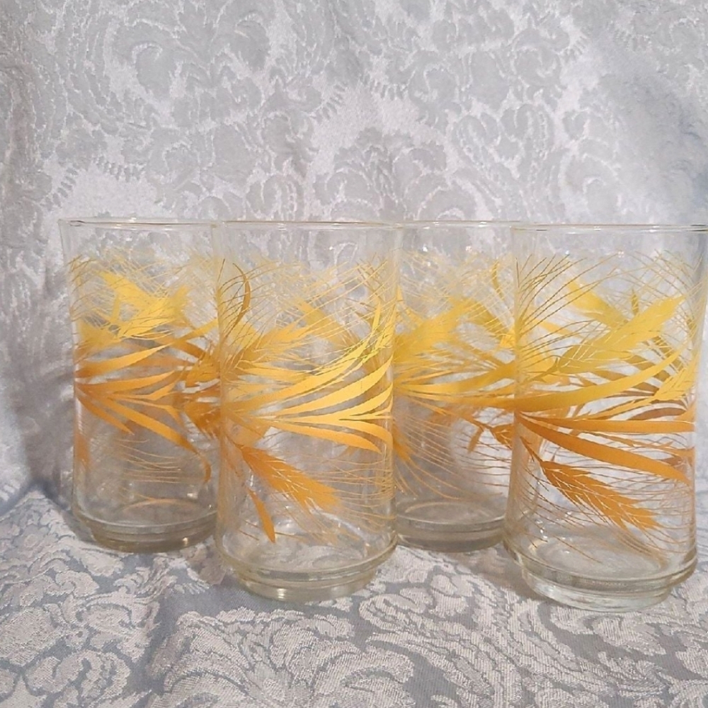 Libbys Vintage Golden Wheat Glassware